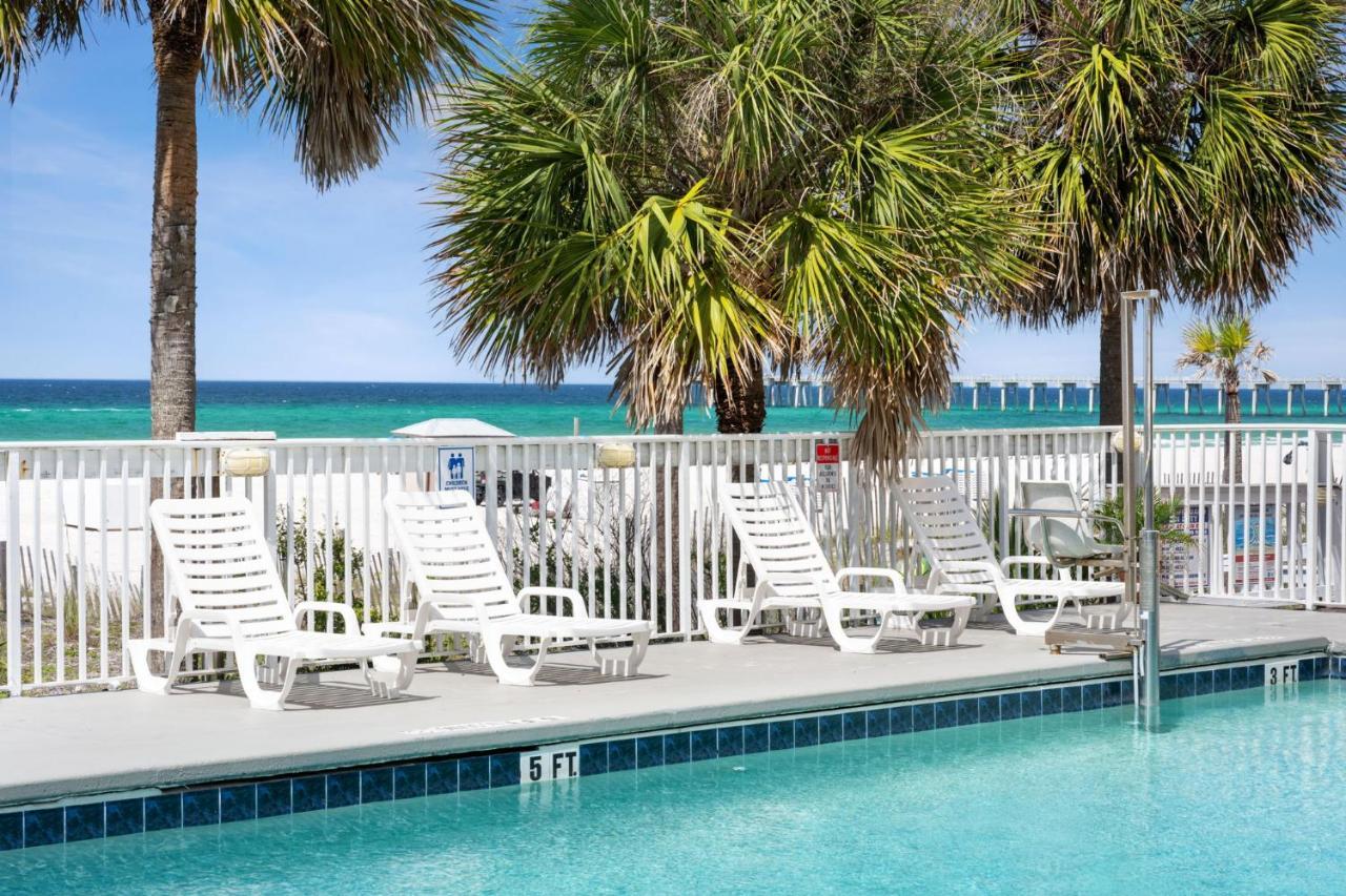 Tower Beachfront Hotel, A By The Sea
